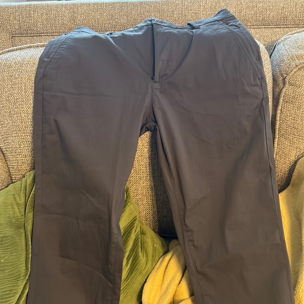Worn once. Size 32/30 Birddogs Boom for your Boomstick grey pants. No damage.